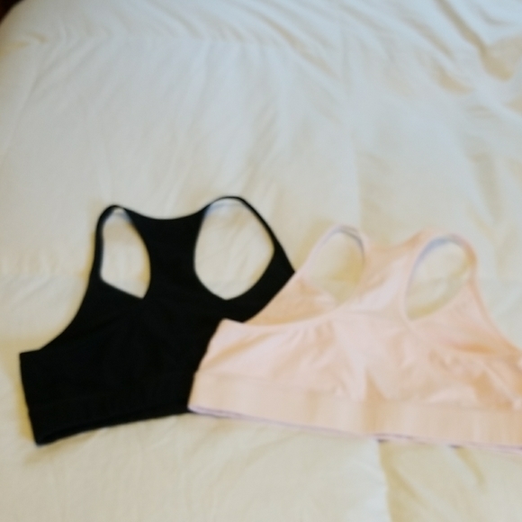 2 Pact Organic Cotton racer back bras, one light Pink, one Blk - Picture 3 of 10